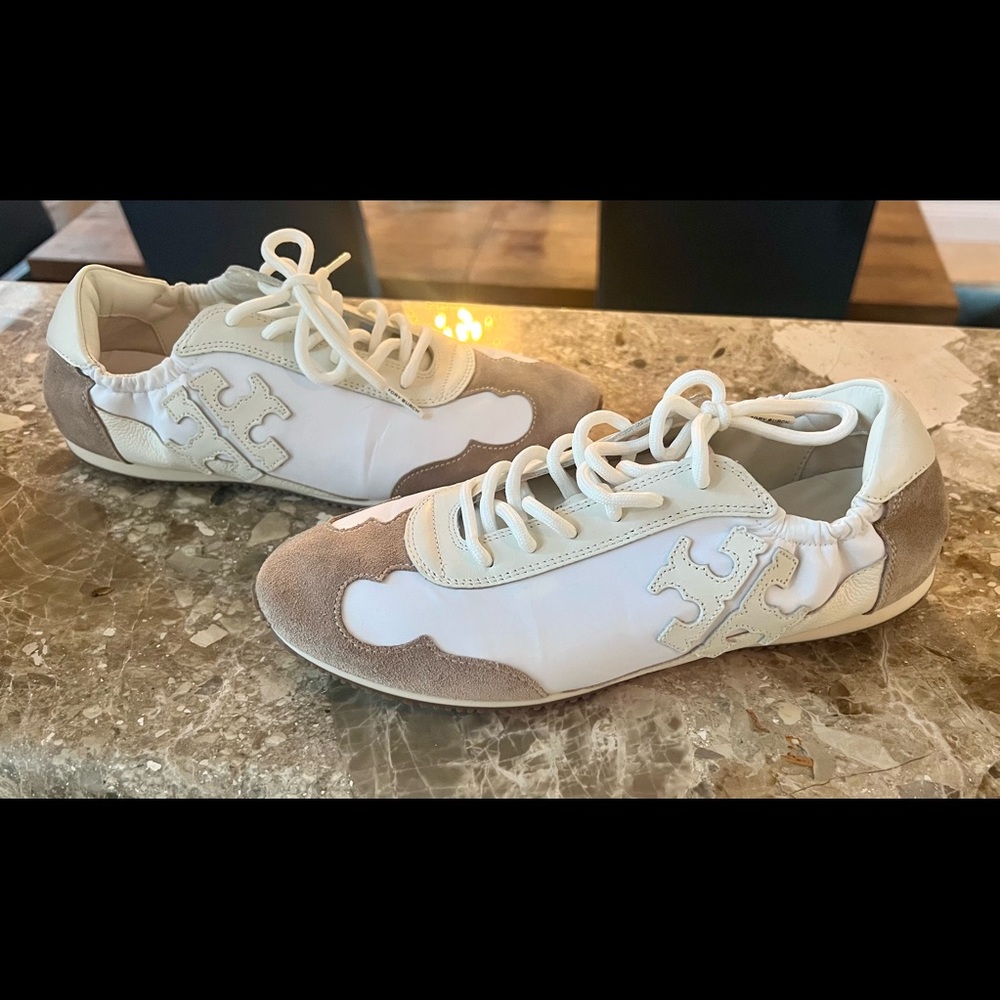 Brand New Tory Burch sneaker 8.5 cerbiatto 100